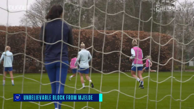 Chelsea Women train before Atlético second leg